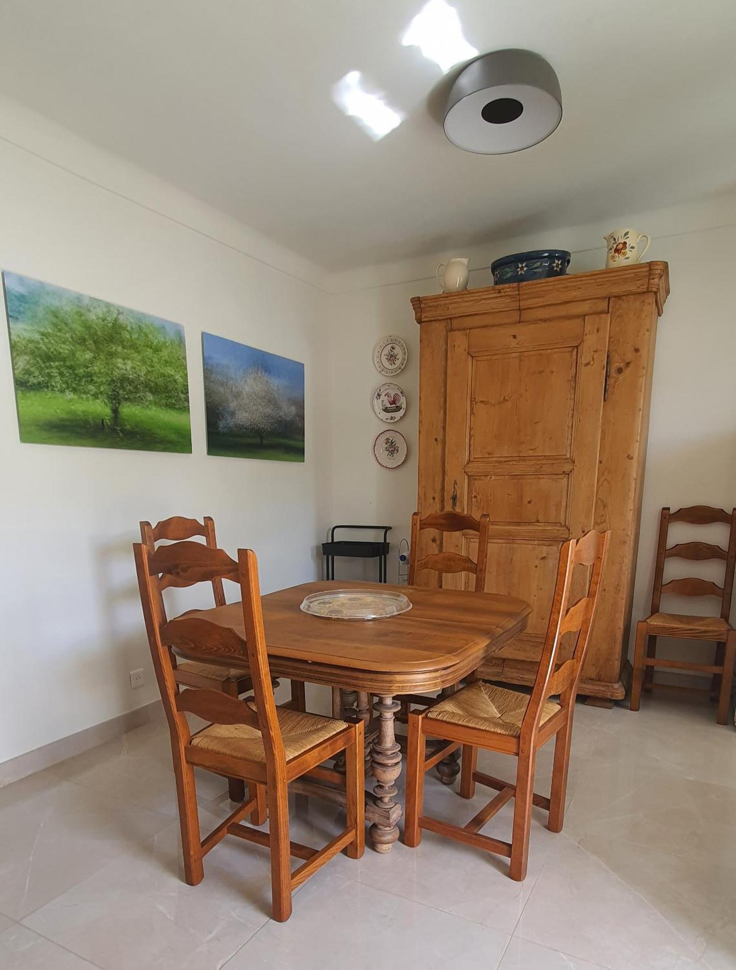 Charmant appartement en Rez de jardin Sartène Buitenkant foto